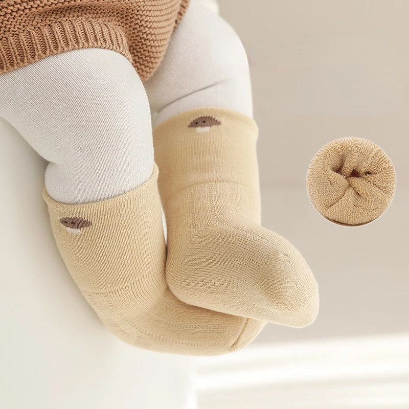 1pair Loose Cute Cartoon Winter Baby Socks Upset Cute Cartoon Thicken Infant Socks Babe Warm Terry Socks
1pair Loose Cute Cartoon Winter Baby Socks Upset Cute Cartoon Thicken Infant Socks Babe Warm Terry Socks