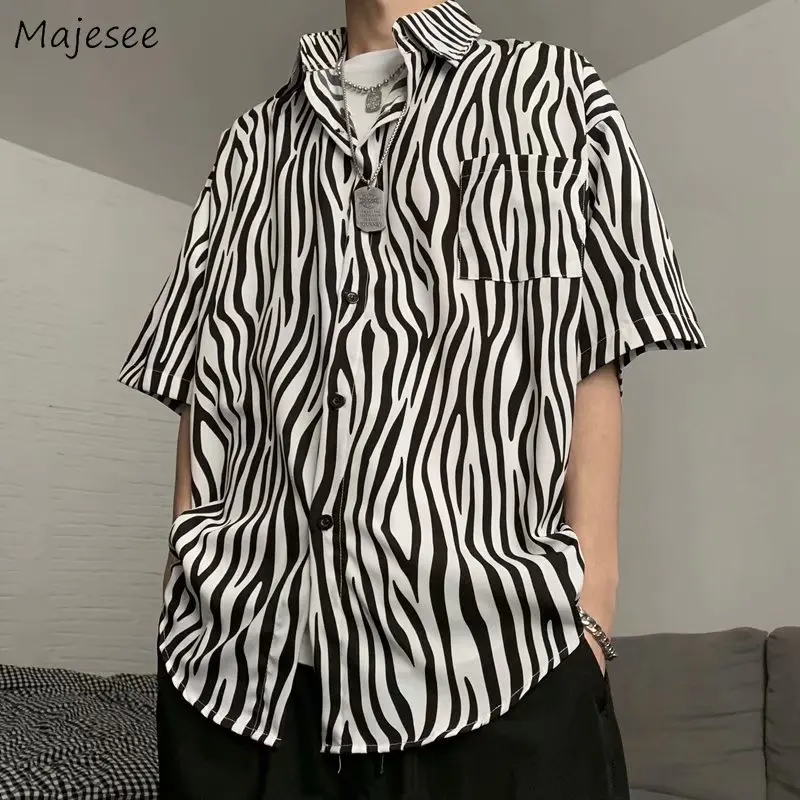 Zebra Striped Half Sleeve Shirts Men Hip Hip Retro Ins Fashion Oversize Korean Chic Ulzzang Tops Summer Stylish High Street New
Zebra Striped Half Sleeve Shirts Men Hip Hip Retro Ins Fashion Oversize Korean Chic Ulzzang Tops Summer Stylish High Street New