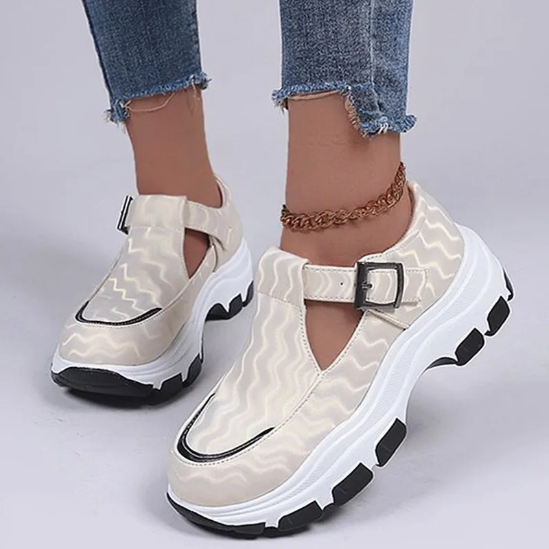 Women Shoes 2022 Fashion Summer Casual Shoes Women Hollow Out Breathable Platform Flat Shoes Woman Sneakers Size35-43
Women Shoes 2022 Fashion Summer Casual Shoes Women Hollow Out Breathable Platform Flat Shoes Woman Sneakers Size35-43