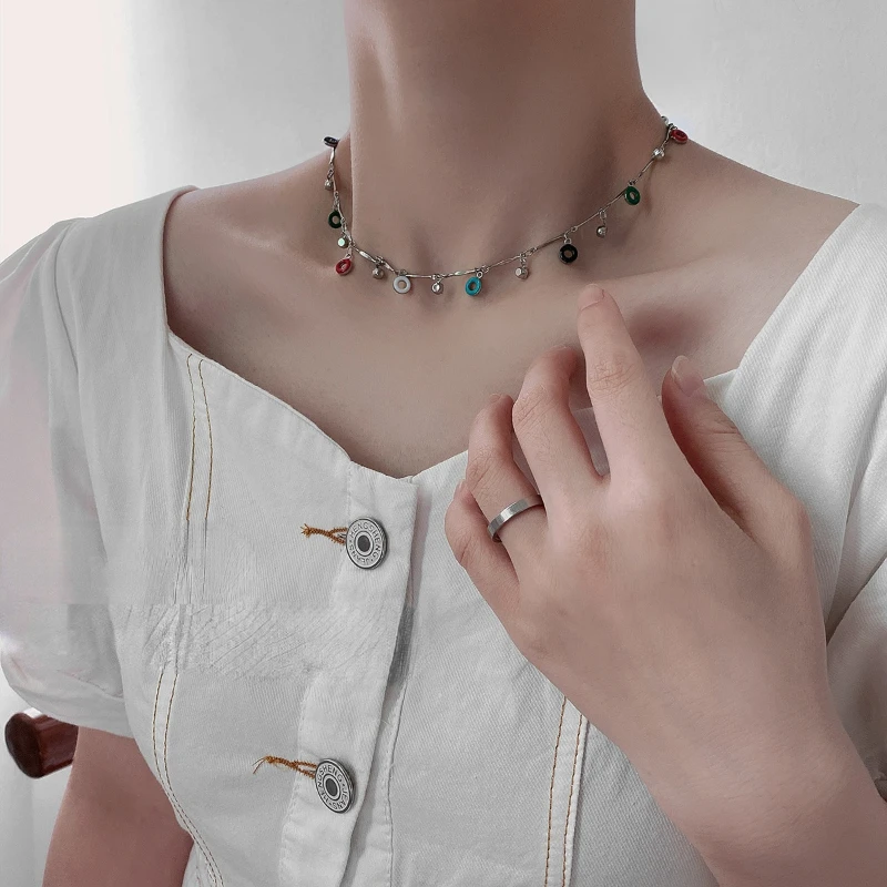 VSnow Trendy Multicolor Donut Chokers Necklace for Women Luxury Hollow Out Round Beads Metallic Wedding Necklace Jewellery
VSnow Trendy Multicolor Donut Chokers Necklace for Women Luxury Hollow Out Round Beads Metallic Wedding Necklace Jewellery