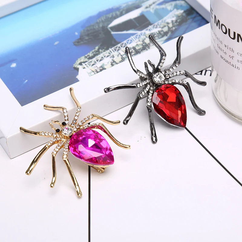 1PCS Crystal Spider Brooches For Women Rhinestone Insect Pins & Brooches Wedding Brooch Elegant Accessories
1PCS Crystal Spider Brooches For Women Rhinestone Insect Pins & Brooches Wedding Brooch Elegant Accessories