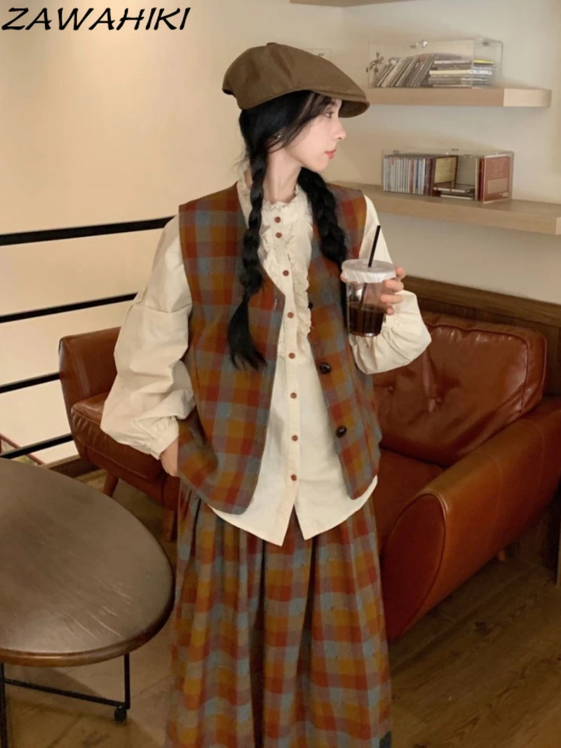 ZAWAHIKI Vintage Contrast Color Plaid V-neck Sleeveless Vest Women Spring Autumn Designed Versatile Loose Casual Chic Jackets
ZAWAHIKI Vintage Contrast Color Plaid V-neck Sleeveless Vest Women Spring Autumn Designed Versatile Loose Casual Chic Jackets