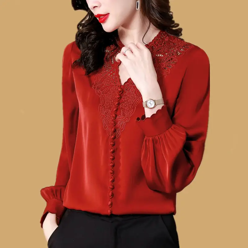 High -end real silk blouse shirt female embroidery Vita vitamin long -sleeved long -sleeved satin spring and autumn new blouse
High -end real silk blouse shirt female embroidery Vita vitamin long -sleeved long -sleeved satin spring and autumn new blouse