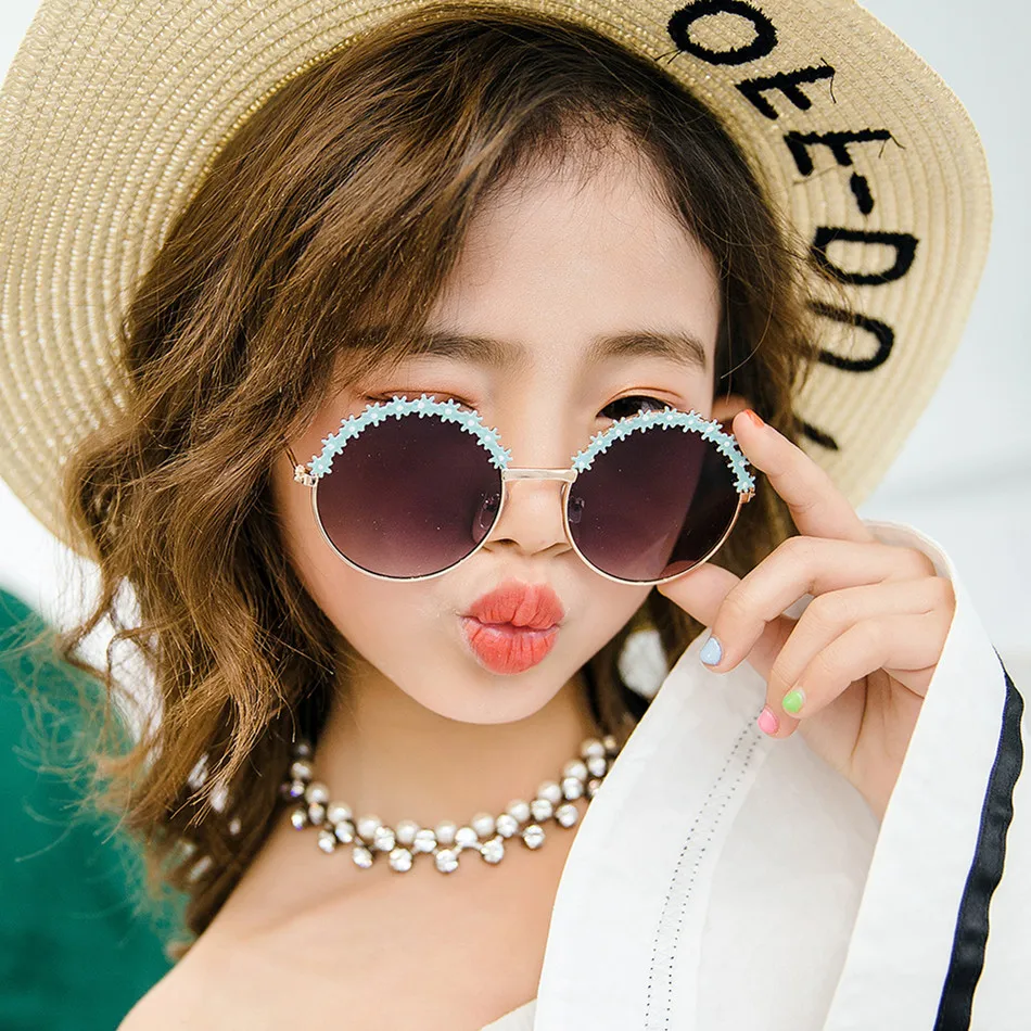 Fashion Floral Round Kids Sunglasses Flower Baby Children Shades Sun Shade Glasses Girls Cute Fashion Metal Frame Eyewear UV400
Fashion Floral Round Kids Sunglasses Flower Baby Children Shades Sun Shade Glasses Girls Cute Fashion Metal Frame Eyewear UV400
