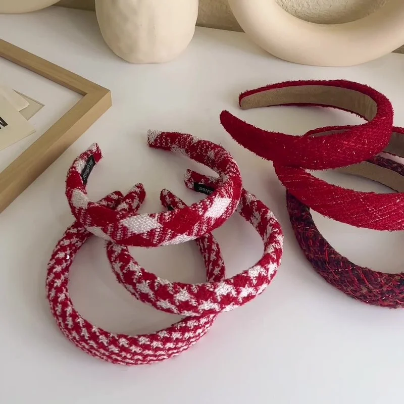 LOVOACC Trendy Multi Designs Red Color Plush Hairbands for Women Solid Plaid Painted Wide Brimmed Headband Hair Accessories 2022
LOVOACC Trendy Multi Designs Red Color Plush Hairbands for Women Solid Plaid Painted Wide Brimmed Headband Hair Accessories 2022
