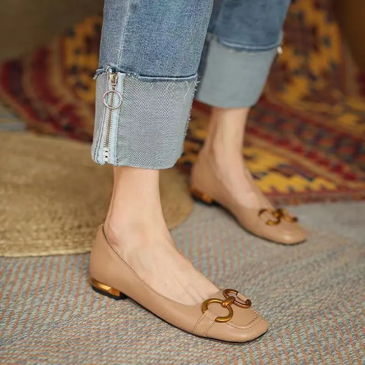 Summer Shoes Ladies Casual Female Sneakers Metal Chain Dress Flats Women Modis Square Toe Low Heels Shallow Mouth 2023 Buckle Cu
Summer Shoes Ladies Casual Female Sneakers Metal Chain Dress Flats Women Modis Square Toe Low Heels Shallow Mouth 2023 Buckle Cu
