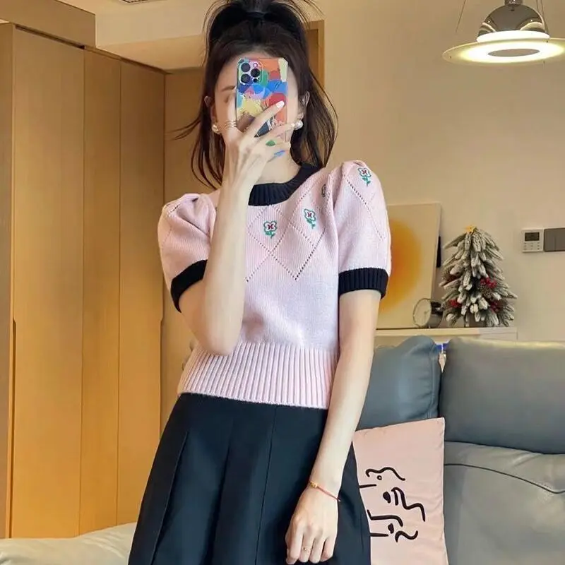 Summer New Design Sense Bubble Sleeve Sweater Women's Short Sleeve Knitted Embroidered Jacket Women
Summer New Design Sense Bubble Sleeve Sweater Women's Short Sleeve Knitted Embroidered Jacket Women