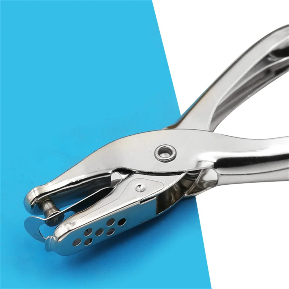 Metal Single Hole Puncher 3/6mm Diameter Hand Paper Punch Single Hole Scrapbooking Plier 130mm Drilling Hole Tools
Metal Single Hole Puncher 3/6mm Diameter Hand Paper Punch Single Hole Scrapbooking Plier 130mm Drilling Hole Tools