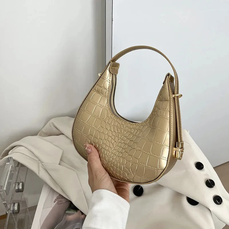 Fashion Clutch Handbag Moon Solid Color PU Leather Underarm Shoulder Bags for Women Casual Female Shopper Tote Luxury Hobos Bags
Fashion Clutch Handbag Moon Solid Color PU Leather Underarm Shoulder Bags for Women Casual Female Shopper Tote Luxury Hobos Bags