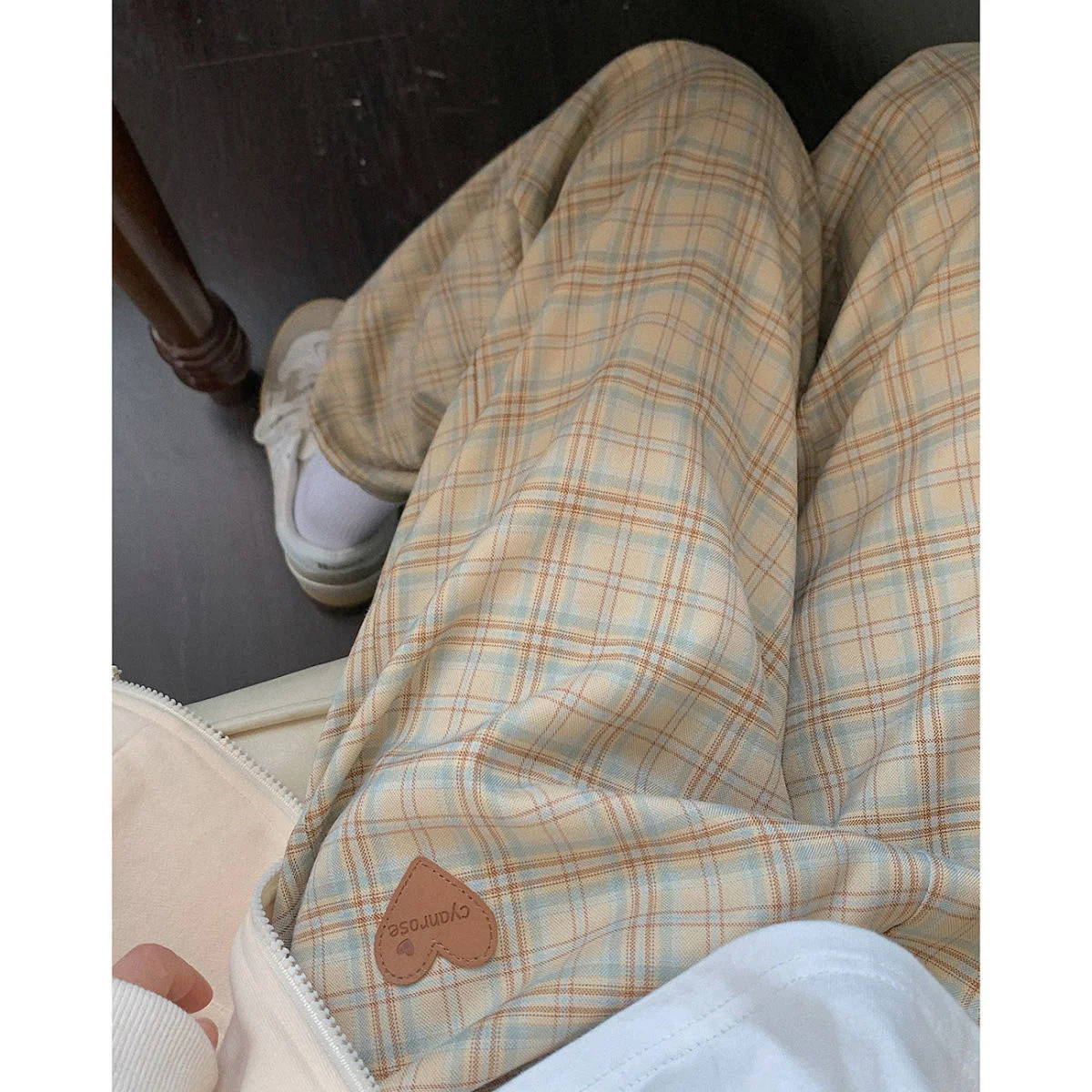Love loose high waist Plaid wide leg pants women's spring straight sports casual pants drawstring Leggings 
Love loose high waist Plaid wide leg pants women's spring straight sports casual pants drawstring Leggings