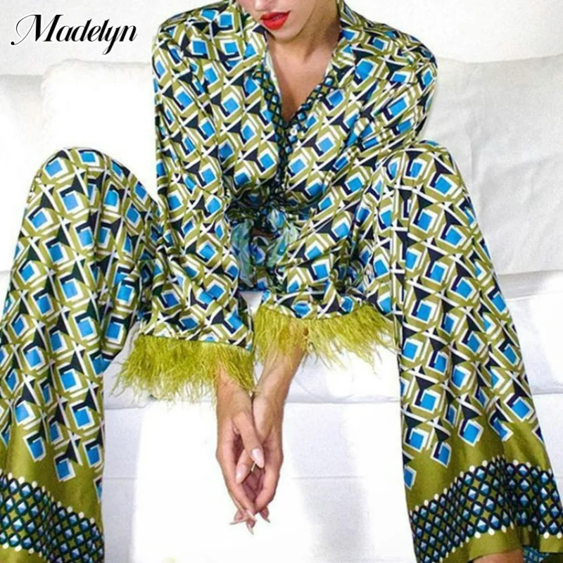 Spring Plaid Feather Two Piece Sets Womens Outifits High Waist Stright Pajama Long Sleeve Pant Sets Fashion Casual Blouses Suits
Spring Plaid Feather Two Piece Sets Womens Outifits High Waist Stright Pajama Long Sleeve Pant Sets Fashion Casual Blouses Suits