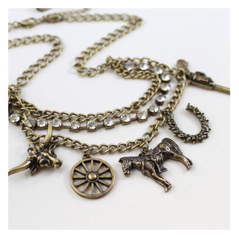 2022 New Retro Old Wheel Gun Tauren Pendant Multilayer Short Necklace Necklaces for Women Jewelry Chains Wholesale
2022 New Retro Old Wheel Gun Tauren Pendant Multilayer Short Necklace Necklaces for Women Jewelry Chains Wholesale