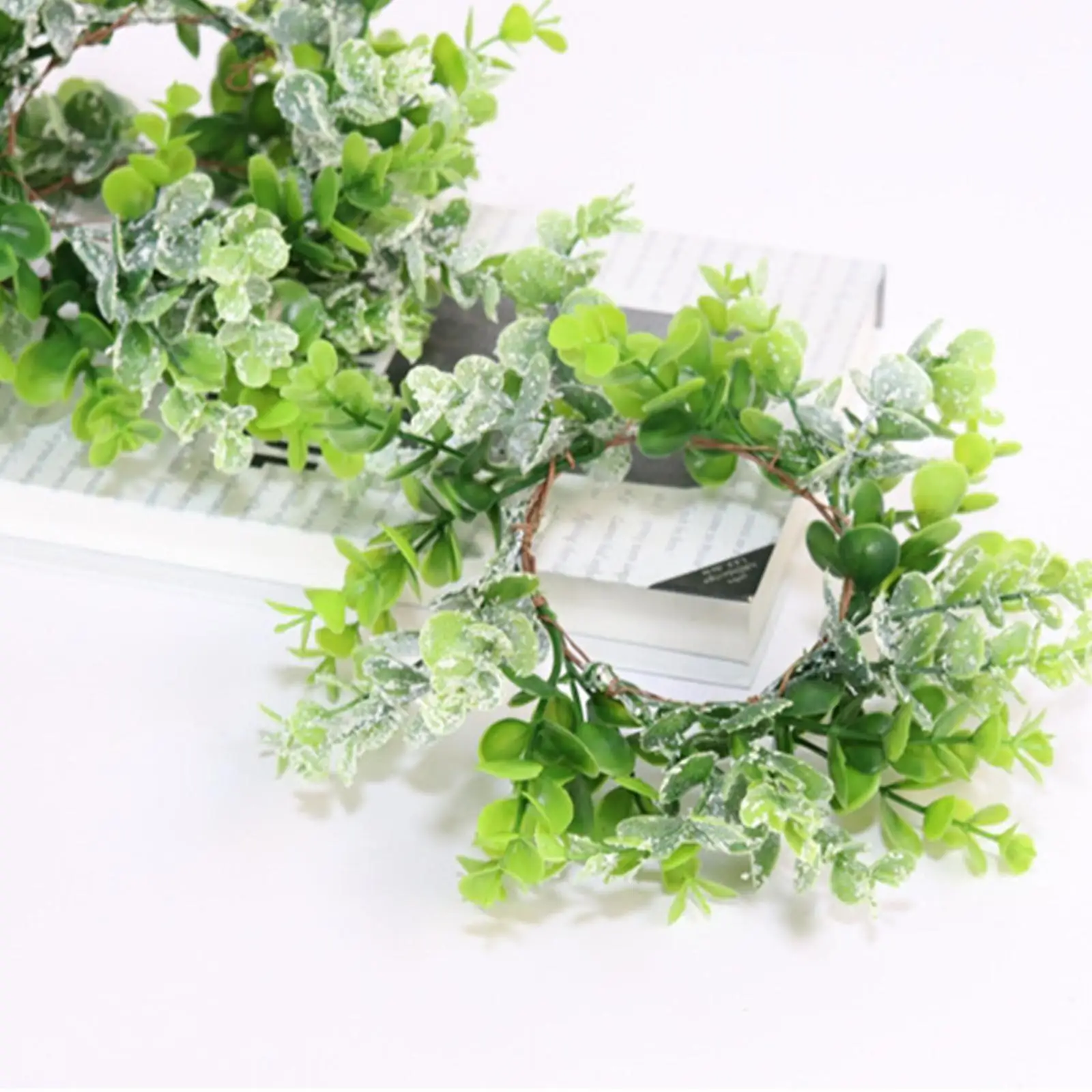 2x Green Leaves Wreath Beautiful Artificial Garland for Front Door Office Decor Festival Celebration Outdoor Party Decoration
2x Green Leaves Wreath Beautiful Artificial Garland for Front Door Office Decor Festival Celebration Outdoor Party Decoration