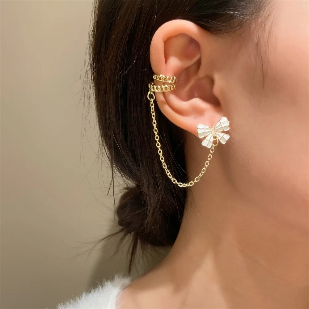 Personality Stud Earring With Tassel Chain Gold Draw Painting Clip Earring Copper Zircon Earring Set Creative Jewelry 2023 New
Personality Stud Earring With Tassel Chain Gold Draw Painting Clip Earring Copper Zircon Earring Set Creative Jewelry 2023 New