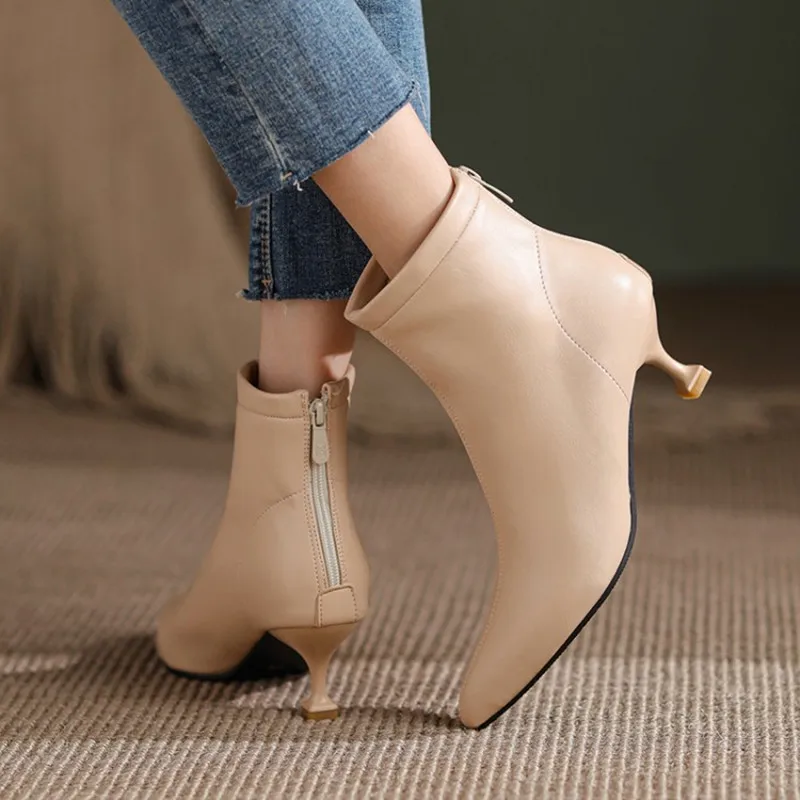 Simply Concise Thin Kitten Heels Boots Women Oversize 47 48 14 Pointy Toe Office Booties Black Nude Green Shoes for Ladies Boots
Simply Concise Thin Kitten Heels Boots Women Oversize 47 48 14 Pointy Toe Office Booties Black Nude Green Shoes for Ladies Boots