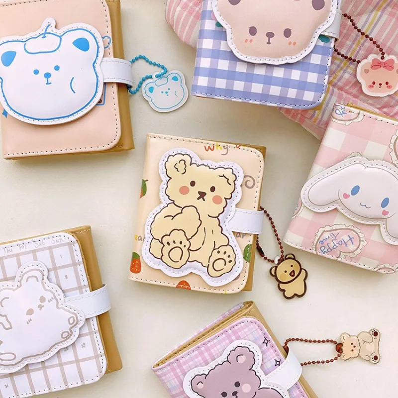 Новый стиль Японский мультфильм Sanrio Cinnamorol Snoopy леди многофункциональный кошелек мультфильм супер милый аниме периферийная карта
Новый стиль Японский мультфильм Sanrio Cinnamorol Snoopy леди многофункциональный кошелек мультфильм супер милый аниме периферийная карта