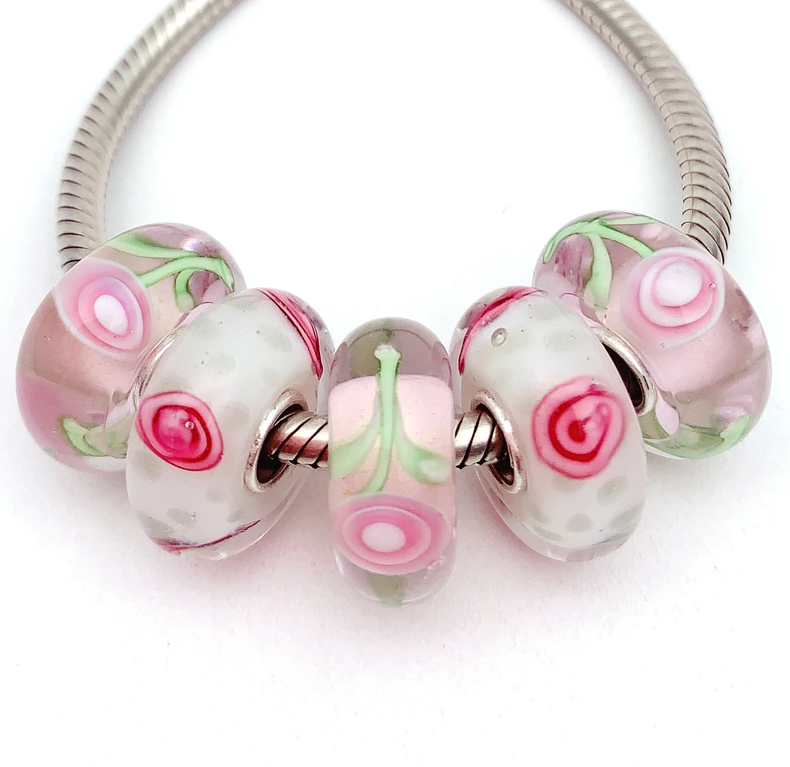 YG763 5X 100% Authenticity S925 Sterling Silver Beads Murano Glassbeads NEW Fit European Charms Bracelet Diy Jewelry Lampwork
YG763 5X 100% Authenticity S925 Sterling Silver Beads Murano Glassbeads NEW Fit European Charms Bracelet Diy Jewelry Lampwork