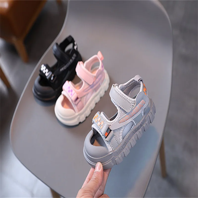 2022 Summer New Korean Version Boys Beach Sandals Girls Shoes Fashion Half Baotou Children Sports Sandals
2022 Summer New Korean Version Boys Beach Sandals Girls Shoes Fashion Half Baotou Children Sports Sandals