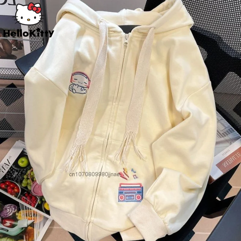 Sanro Cinnamoroll Cute Fashion Hooded Coat Women Autumn Casual Trendy Cardigan Y2k Girl Vintage Embroidery Sweater Zipper Coat
Sanro Cinnamoroll Cute Fashion Hooded Coat Women Autumn Casual Trendy Cardigan Y2k Girl Vintage Embroidery Sweater Zipper Coat