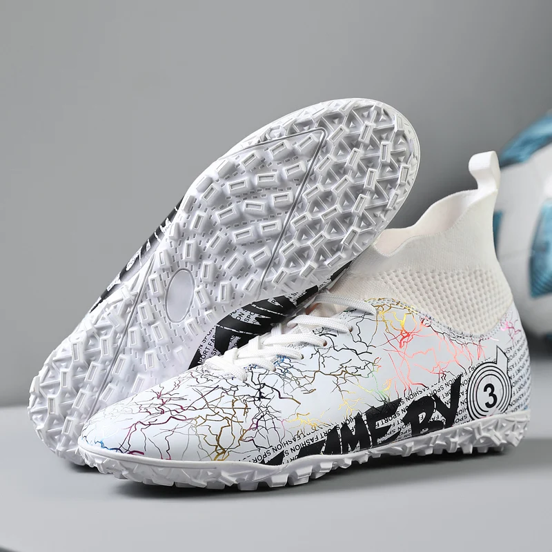 Quality Soccer Shoes Cleats C.Ronaldo Durable Football Boots Lightweight Comfortable Futsal Sneakers Wholesale Chuteira Society 
Quality Soccer Shoes Cleats C.Ronaldo Durable Football Boots Lightweight Comfortable Futsal Sneakers Wholesale Chuteira Society
