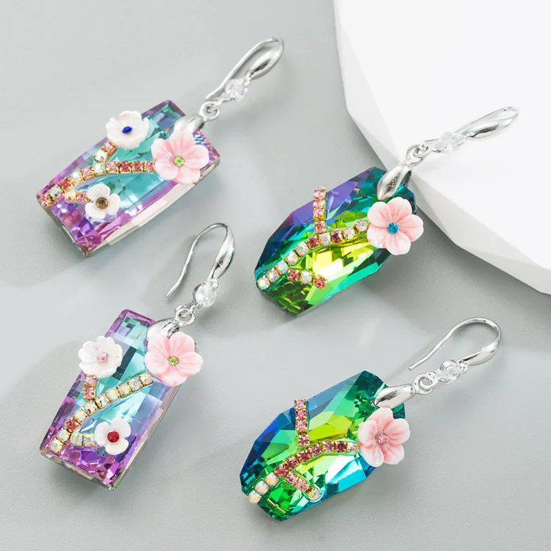 Shiny Glass Clear Handmade Silver Hooks Rainbow Purple Green Crystals Bohemia Flower Dangle Drop Earrings for Wedding Bijoux
Shiny Glass Clear Handmade Silver Hooks Rainbow Purple Green Crystals Bohemia Flower Dangle Drop Earrings for Wedding Bijoux