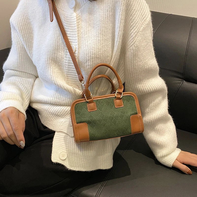 High Quality Matte PU Pillow Bags for Women Fashion Purses and Handbags Designer Messenger Bag Luxury Satchel Cute Crossbody Bag
High Quality Matte PU Pillow Bags for Women Fashion Purses and Handbags Designer Messenger Bag Luxury Satchel Cute Crossbody Bag