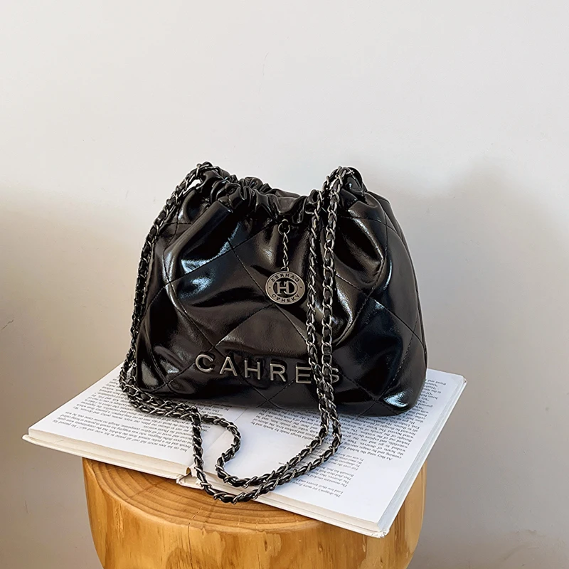 Luxury Soft Leather Tote Small Bag Women's Chain Bag Autumn and Winter New Mini Bucket Bag One Shoulder Crossbody Bags
Luxury Soft Leather Tote Small Bag Women's Chain Bag Autumn and Winter New Mini Bucket Bag One Shoulder Crossbody Bags