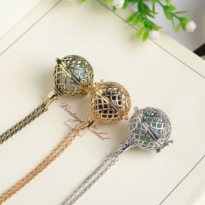 1PC Flower Ball Pendant Crystal and Stone Natural Ore Crystal Point Healing Crystal Chakra Gift Necklace Handmade Ornament 
1PC Flower Ball Pendant Crystal and Stone Natural Ore Crystal Point Healing Crystal Chakra Gift Necklace Handmade Ornament