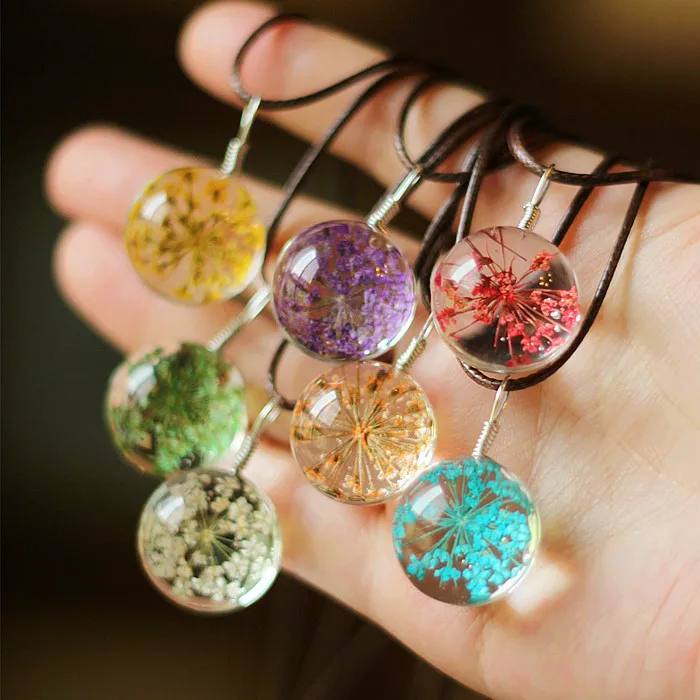 DEAR-LIFE Forest Department Handmade Retro Small Floral Pendant Immortal Flower Leather Rope Clavicle Chain Necklace
DEAR-LIFE Forest Department Handmade Retro Small Floral Pendant Immortal Flower Leather Rope Clavicle Chain Necklace
