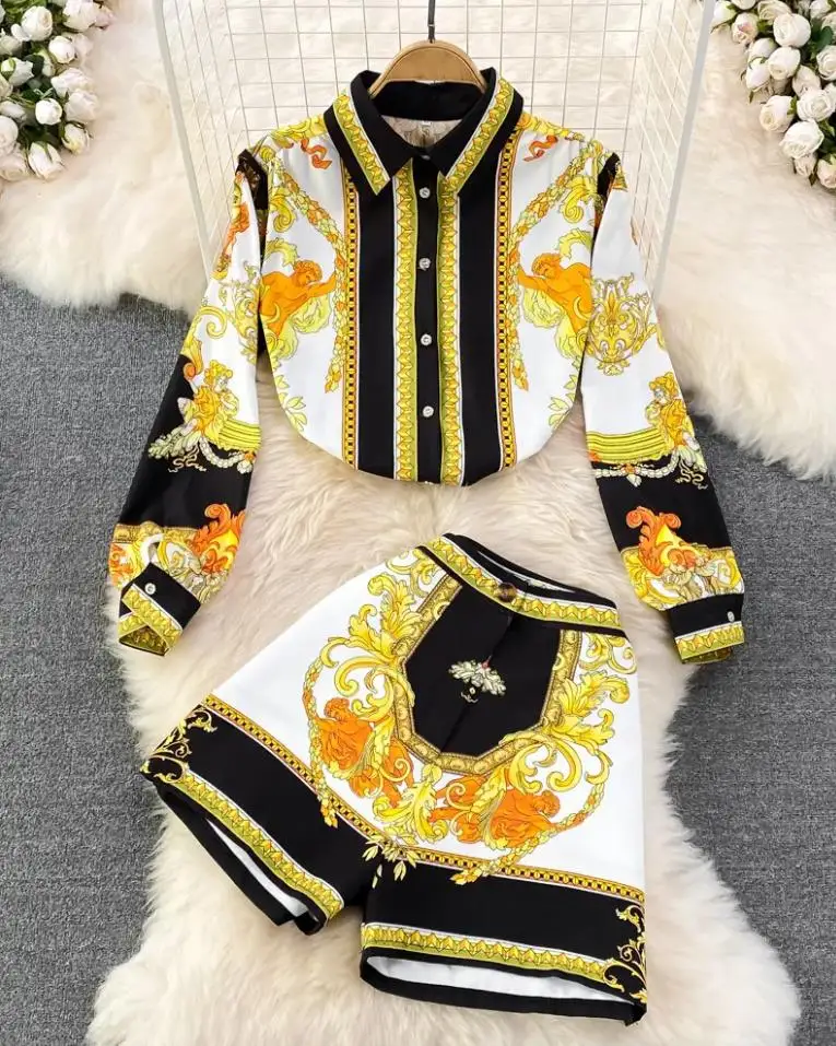 new fashion 2 piece sets women Long Sleeve Baroque Print Top & Shorts Set 2022 Elegant casual summer autumn spring Women's suit
new fashion 2 piece sets women Long Sleeve Baroque Print Top & Shorts Set 2022 Elegant casual summer autumn spring Women's suit