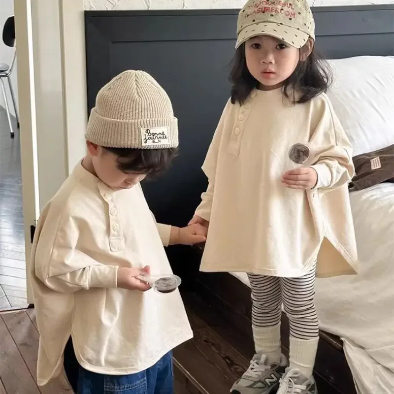 Fashion Spring Autumn Baby Boys Girls Shirts White Split Button Decorated Pullover Knitted Sweaters Undershirts Kids Tops Tees
Fashion Spring Autumn Baby Boys Girls Shirts White Split Button Decorated Pullover Knitted Sweaters Undershirts Kids Tops Tees