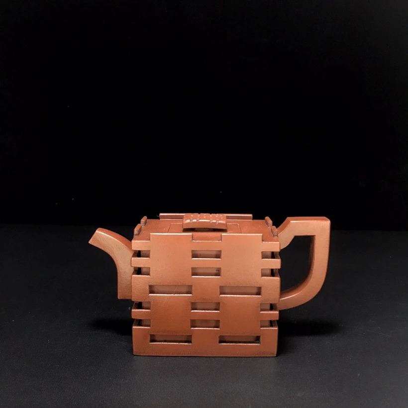 Chinese Yixing Tea Pot Handmade Purple Clay Zisha Double Happiness Pot Teapot As Shown 260CC 
Chinese Yixing Tea Pot Handmade Purple Clay Zisha Double Happiness Pot Teapot As Shown 260CC