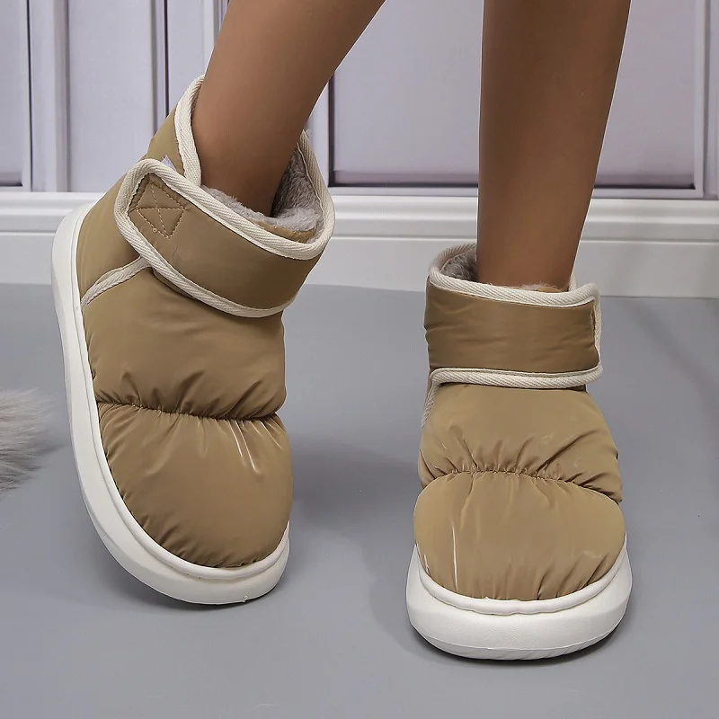 Super Warm Waterproof Snow Boots for Women Winter Thick Plush Platform Ankle Boots Woman Non Slip Cotton Padded Shoes Slipper
Super Warm Waterproof Snow Boots for Women Winter Thick Plush Platform Ankle Boots Woman Non Slip Cotton Padded Shoes Slipper