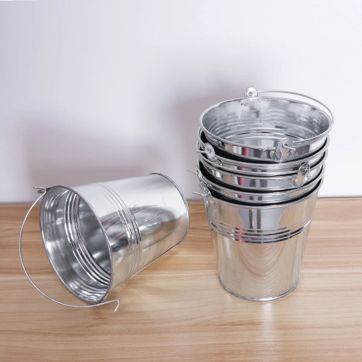 Ice Bucket Metalsmall Buckets Large Cocktail Party Pails Tin Cube Flower Holder Tub Cooler 
Ice Bucket Metalsmall Buckets Large Cocktail Party Pails Tin Cube Flower Holder Tub Cooler