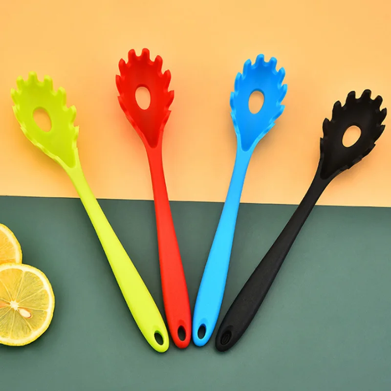 1pcs Long Handle Pasta Spoon Tool Anti-scalding Silicone Safe And Durable Pasta Spoon Fork Colander Kitchen Gadget Accessories
1pcs Long Handle Pasta Spoon Tool Anti-scalding Silicone Safe And Durable Pasta Spoon Fork Colander Kitchen Gadget Accessories