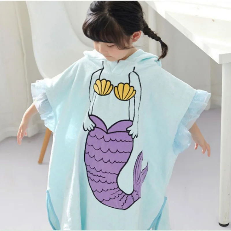 

2023 Disney Mermaid Princess Minnie Cartoon Bathrobe Baby Hooded Bath Towel Soft Children Gift Cotton Cloak Towels 70x140cm