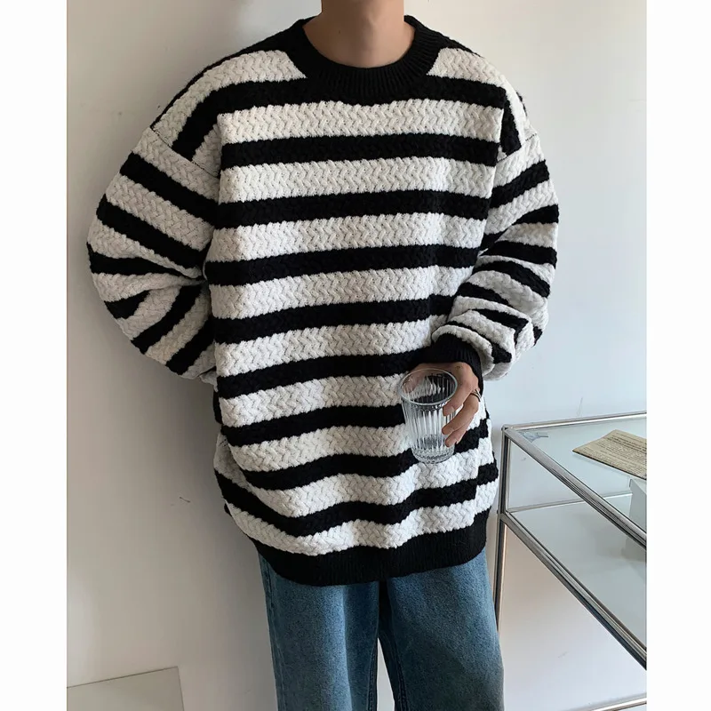 Winter Thick Striped Sweater Men Warm Fashion Casual Knitting Pullover Men Korean Loose Long Sleeve Sweater Mens Jumper Clothes
Winter Thick Striped Sweater Men Warm Fashion Casual Knitting Pullover Men Korean Loose Long Sleeve Sweater Mens Jumper Clothes