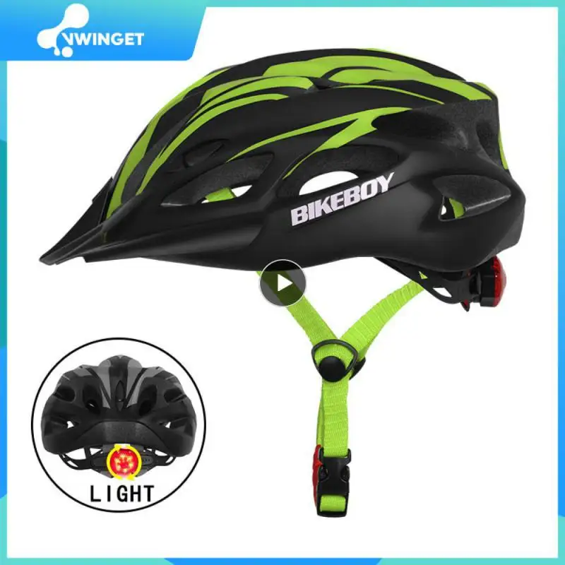 NEW BIKEBOY Bicycle Helmet With Light Road MTB Cycling Helmets Integrally-molded MTB Men Women Ultralight Bike Riding Helmet
NEW BIKEBOY Bicycle Helmet With Light Road MTB Cycling Helmets Integrally-molded MTB Men Women Ultralight Bike Riding Helmet