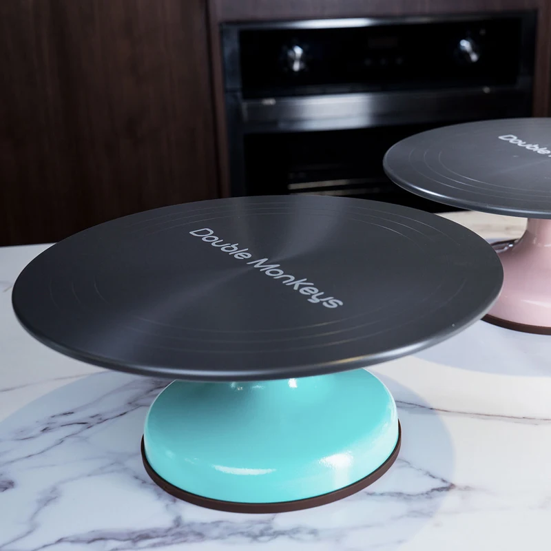 Decorating table, commercial cake turntable, cake making turntable, household baking tool
Decorating table, commercial cake turntable, cake making turntable, household baking tool