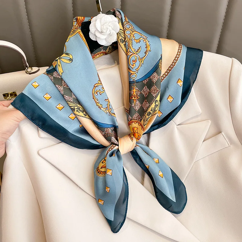 2023 Popular Sunscreen Kerchief Luxury Model Square Silk Hijab Summer Design 70X70CM Small Turban Women Fashion For Gift Scarves
2023 Popular Sunscreen Kerchief Luxury Model Square Silk Hijab Summer Design 70X70CM Small Turban Women Fashion For Gift Scarves