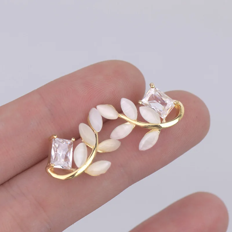 Fashion Korean 14K Gold Plated Square Zirconia Opal Leaf Earrings Women Minimalist Glamour Ladies Earrings Luxury Jewellery Gift
Fashion Korean 14K Gold Plated Square Zirconia Opal Leaf Earrings Women Minimalist Glamour Ladies Earrings Luxury Jewellery Gift