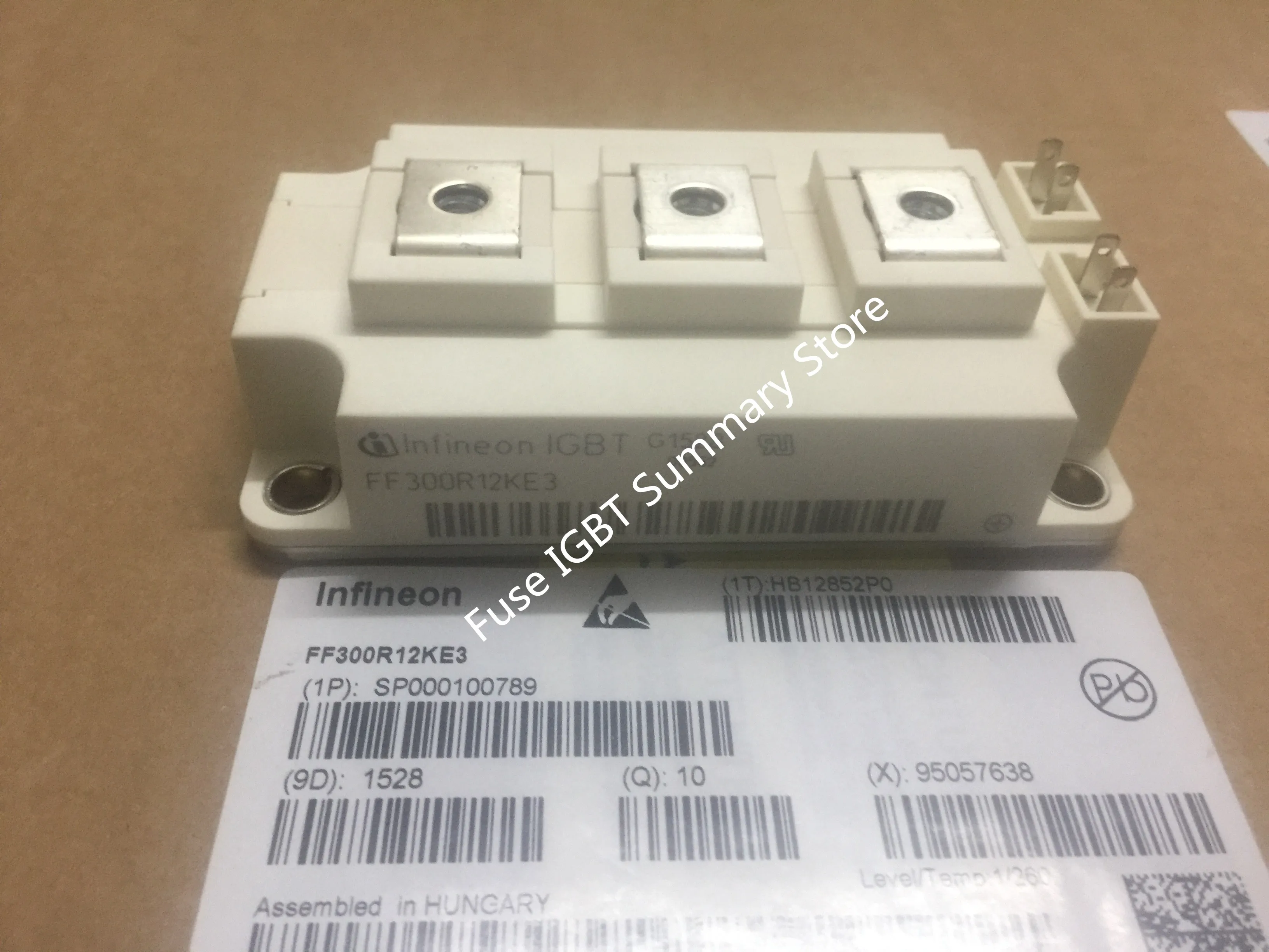 Новый модуль бтиз FF450R12KT4 FF450R12KE4 FF400R12KT3 FF400R12KE3 FF300R12KS4 FF300R12KT4 FF300R12KE4 FF300R12KE3 FF600R12KE4
Новый модуль бтиз FF450R12KT4 FF450R12KE4 FF400R12KT3 FF400R12KE3 FF300R12KS4 FF300R12KT4 FF300R12KE4 FF300R12KE3 FF600R12KE4