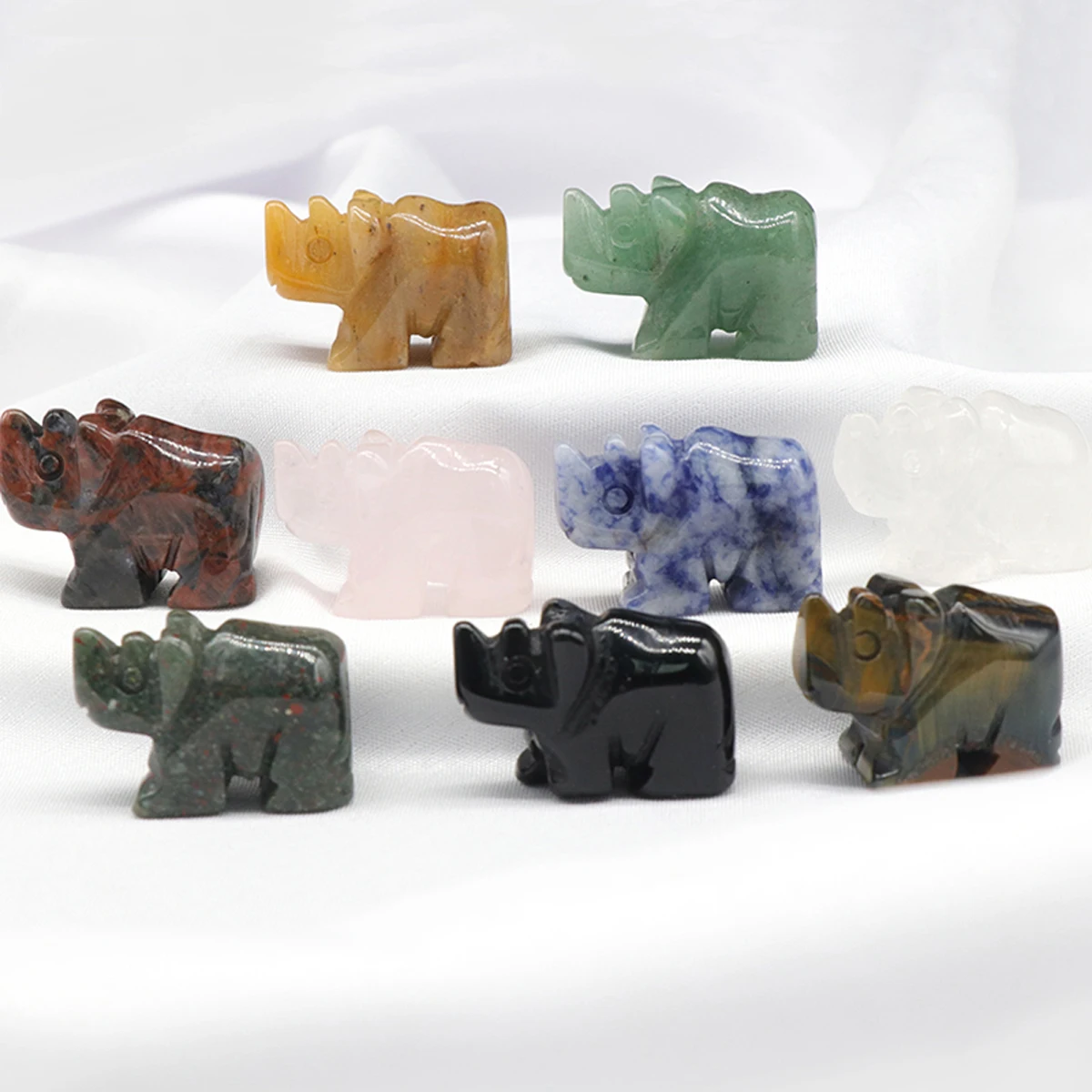 1pc Natural Stone Carving Rhinoceros Green Aventurine/Rose Quartz Charming Ornaments Room House Decoration Daily Gifts 26x20mm
1pc Natural Stone Carving Rhinoceros Green Aventurine/Rose Quartz Charming Ornaments Room House Decoration Daily Gifts 26x20mm