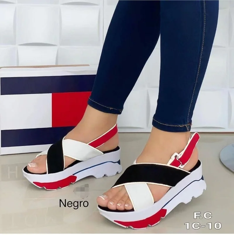 Fashion New Women's Wedges Sandals Non-slip Buckle Strap Female Summer Beach Sandal Thick Platform Peep Toe Lady Outdoor Shoes
Fashion New Women's Wedges Sandals Non-slip Buckle Strap Female Summer Beach Sandal Thick Platform Peep Toe Lady Outdoor Shoes