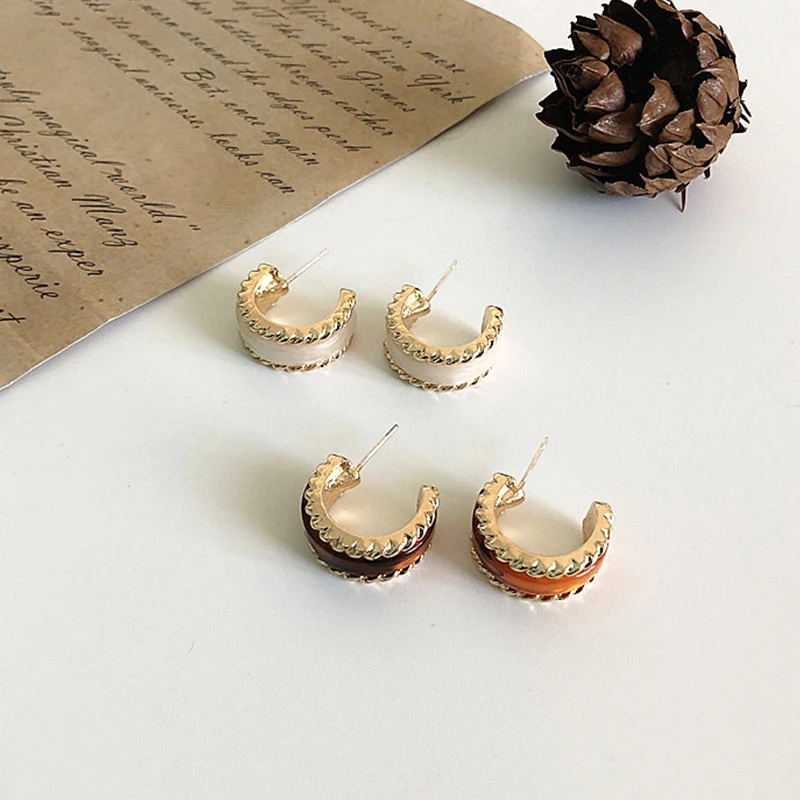 Fashion Vintage Enamel Glaze C Shape Small Circle Hoop Earrings For Women Geometric Earring Jewelry Boucle D'oreille 2022
Fashion Vintage Enamel Glaze C Shape Small Circle Hoop Earrings For Women Geometric Earring Jewelry Boucle D'oreille 2022