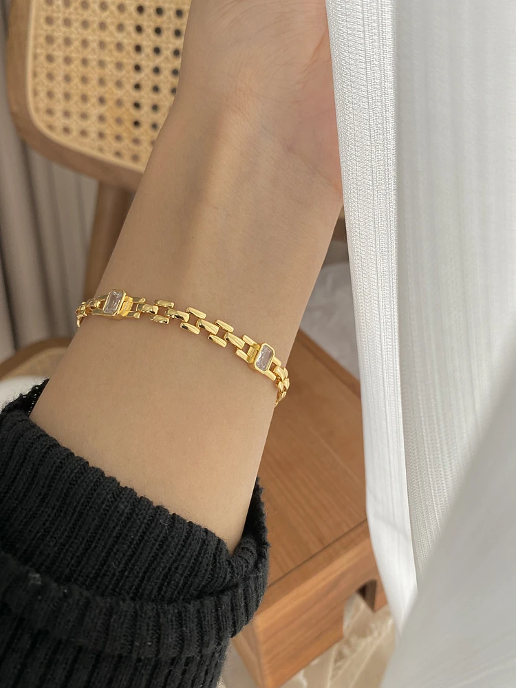 Timeless Wonder Fancy Zirconia Geo Pave Linked Bracelets for Women Designer Jewelry Gothic Kpop Ins Rare Pulseras Mujer Mix 3261
Timeless Wonder Fancy Zirconia Geo Pave Linked Bracelets for Women Designer Jewelry Gothic Kpop Ins Rare Pulseras Mujer Mix 3261