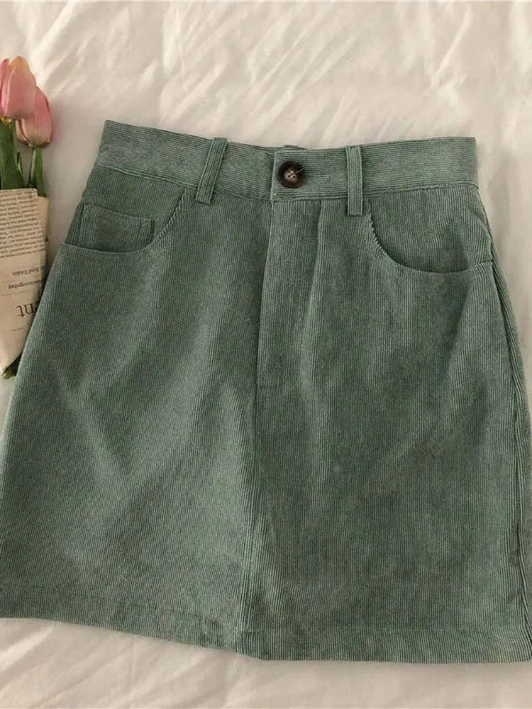 Design sense anti-glare skirt women's 2022 spring new temperament all-match corduroy a-line short skirt sexy mini skirt y2k emo
Design sense anti-glare skirt women's 2022 spring new temperament all-match corduroy a-line short skirt sexy mini skirt y2k emo