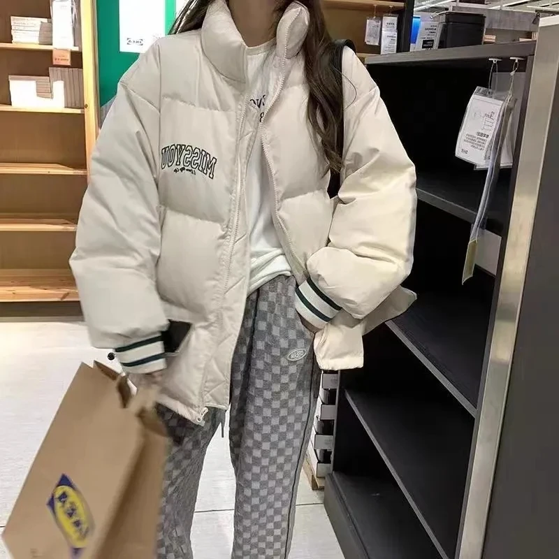 Couple Bread Down Cotton Coat Women New Short Winter Korean Stand Collar Student Jacket Female Puffer Parkas Casual Warm Outwear
Couple Bread Down Cotton Coat Women New Short Winter Korean Stand Collar Student Jacket Female Puffer Parkas Casual Warm Outwear