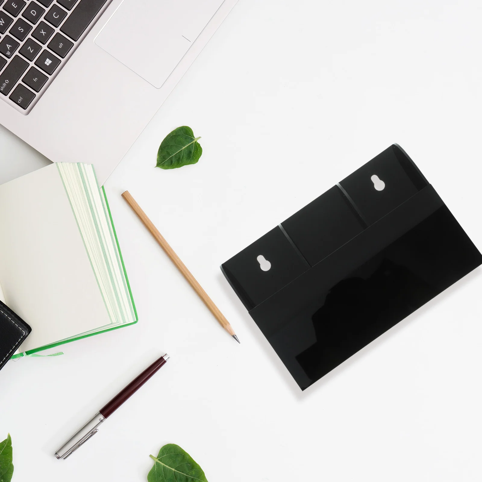 Universal Mount Storage Box Remote Controller Organizer Wall-mounted Phone Holder Multi-function Rack Office Desk
Universal Mount Storage Box Remote Controller Organizer Wall-mounted Phone Holder Multi-function Rack Office Desk