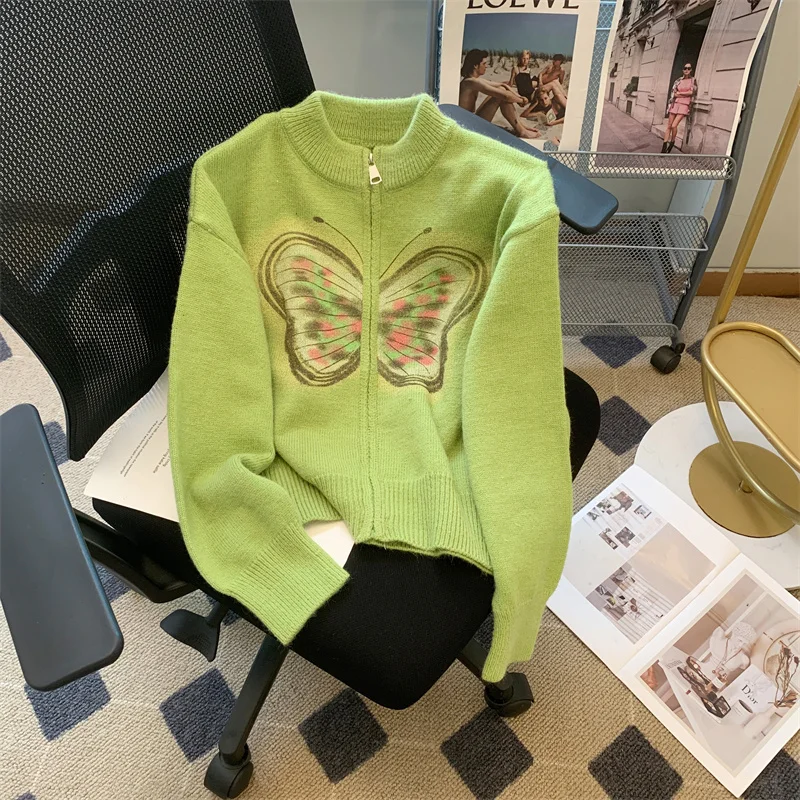 Autumn New Butterfly Printed Zipper Knitted Cardigan Women Korean Fashion Short Sweater Coat Casual Loose Knitwear Tops Jumpers
Autumn New Butterfly Printed Zipper Knitted Cardigan Women Korean Fashion Short Sweater Coat Casual Loose Knitwear Tops Jumpers